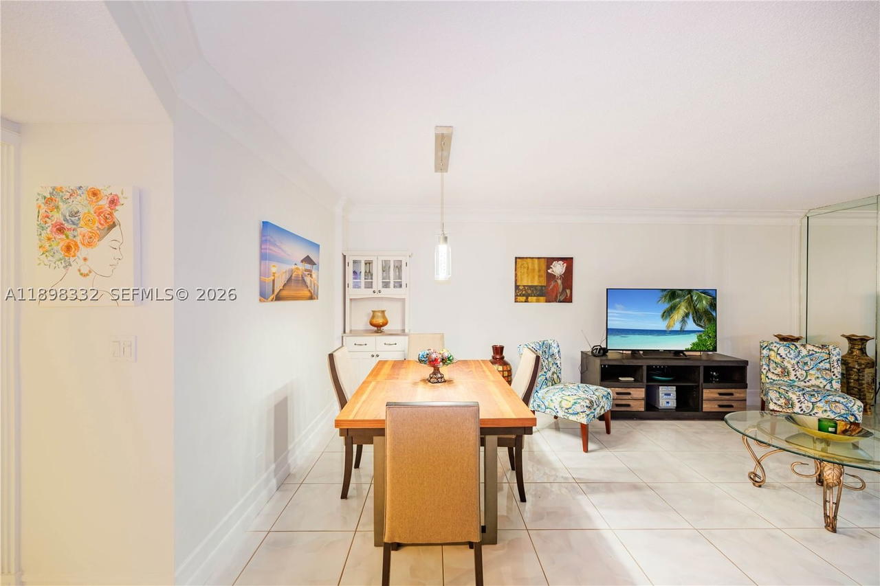 Real estate property located at 4750 22nd Ct #211, Broward, Castle Apartments 11 Cond, Lauderhill, FL