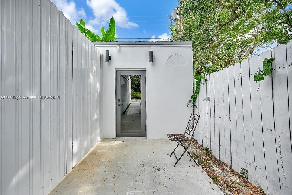 Real estate property located at 85 47th St, Miami-dade, Shadowlawn Extension Sub, Miami, FL