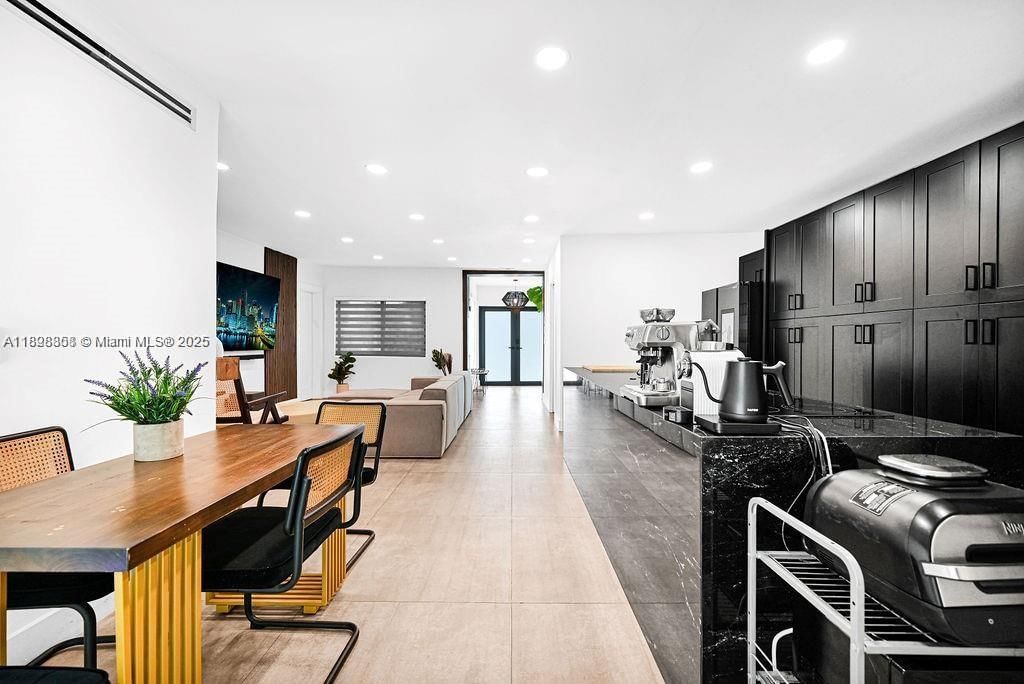 Real estate property located at 85 47th St, Miami-dade, Shadowlawn Extension Sub, Miami, FL
