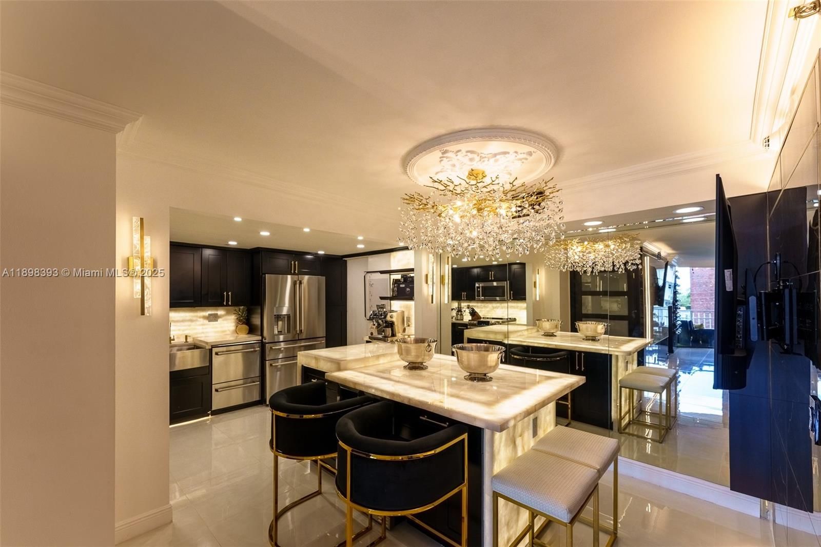 Real estate property located at 4000 Towerside Ter #410, Miami-dade, The Towers Of Quayside Co, Miami, FL