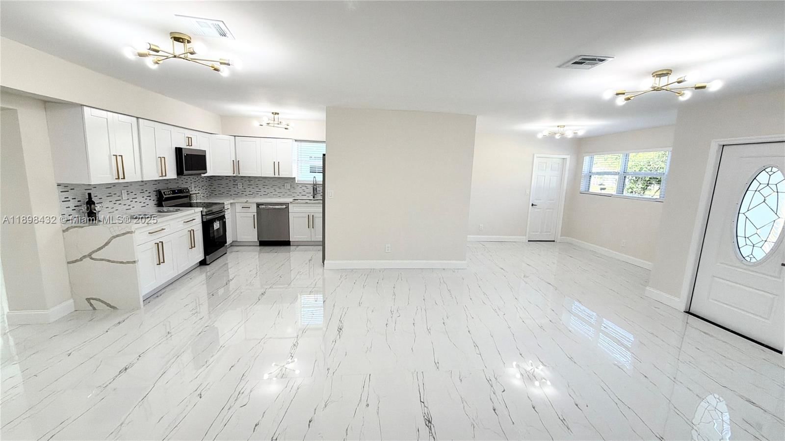 Real estate property located at 124 Harvard Rd, Broward, Miami Gardens Comm Sec, West Park, FL