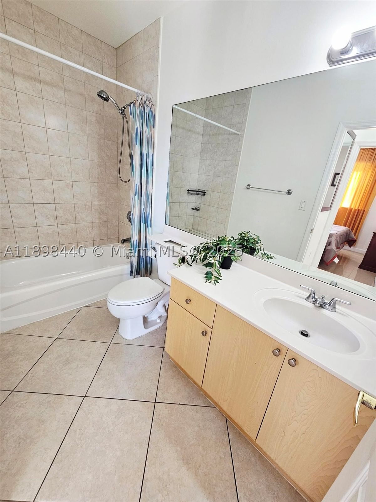 Real estate property located at 2280 32nd Ave #511, Miami-dade, Shamrock By The Gables, Miami, FL