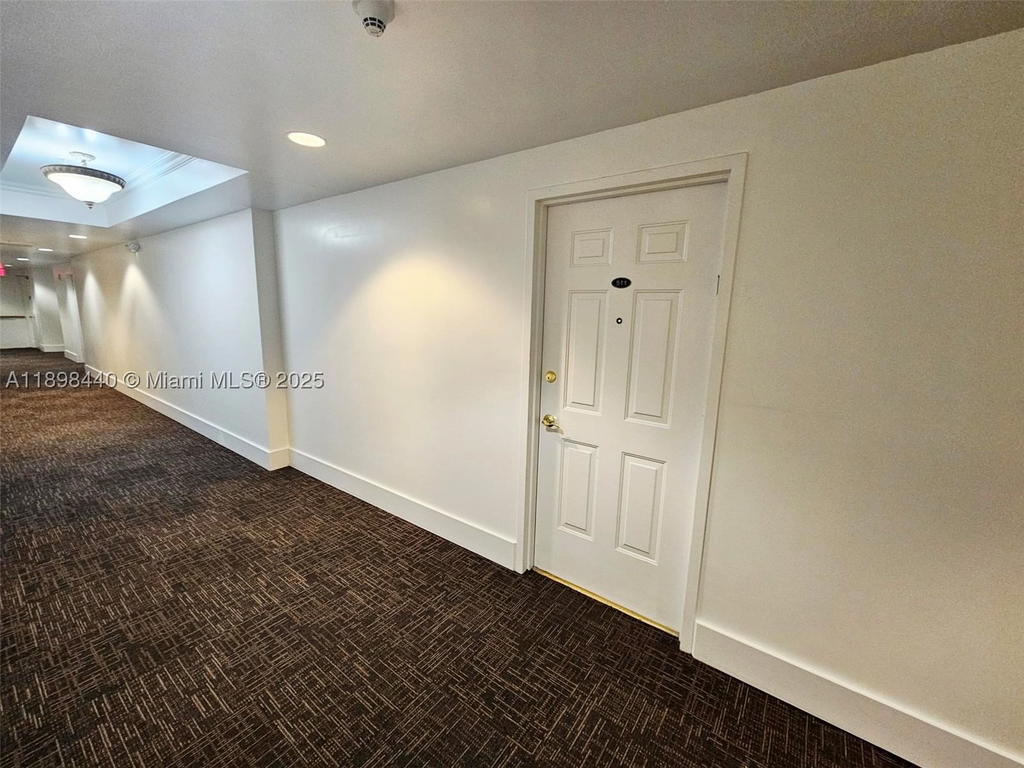 Real estate property located at 2280 32nd Ave #511, Miami-dade, Shamrock By The Gables, Miami, FL