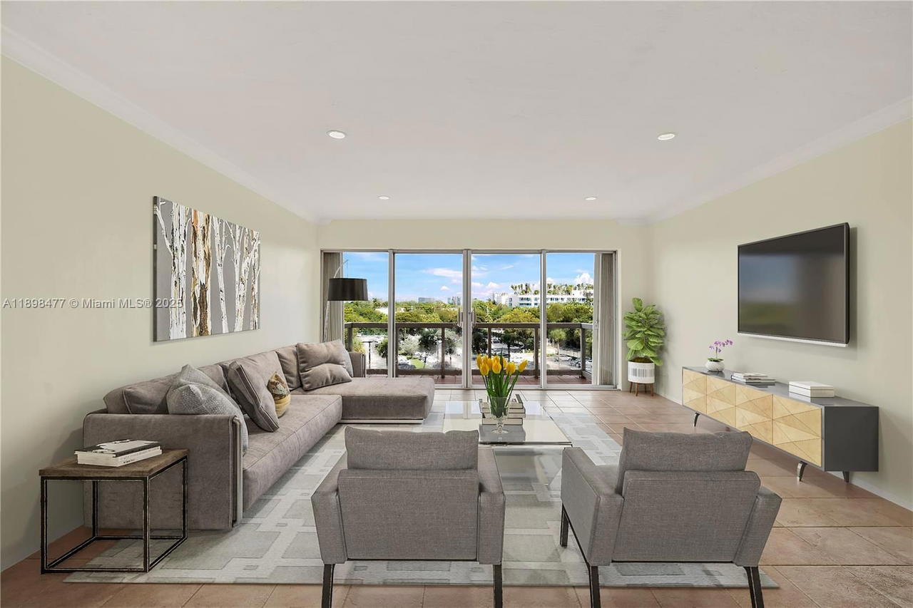 Real estate property located at 2451 Brickell Ave #6N, Miami-dade, Brickell Townhouse Condo, Miami, FL