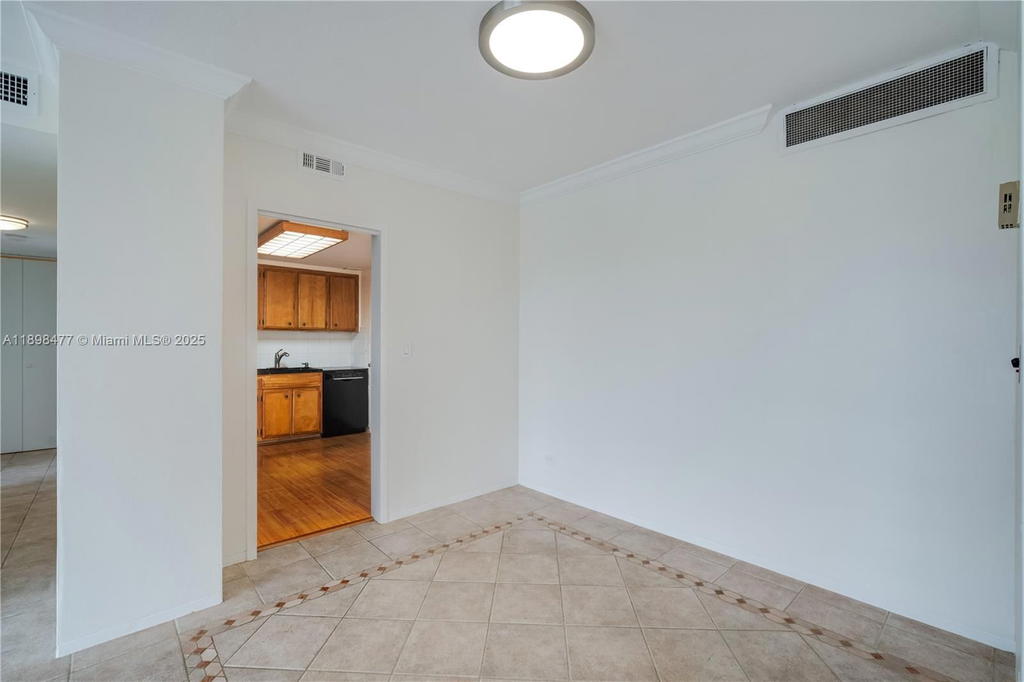 Real estate property located at 2451 Brickell Ave #6N, Miami-dade, Brickell Townhouse Condo, Miami, FL