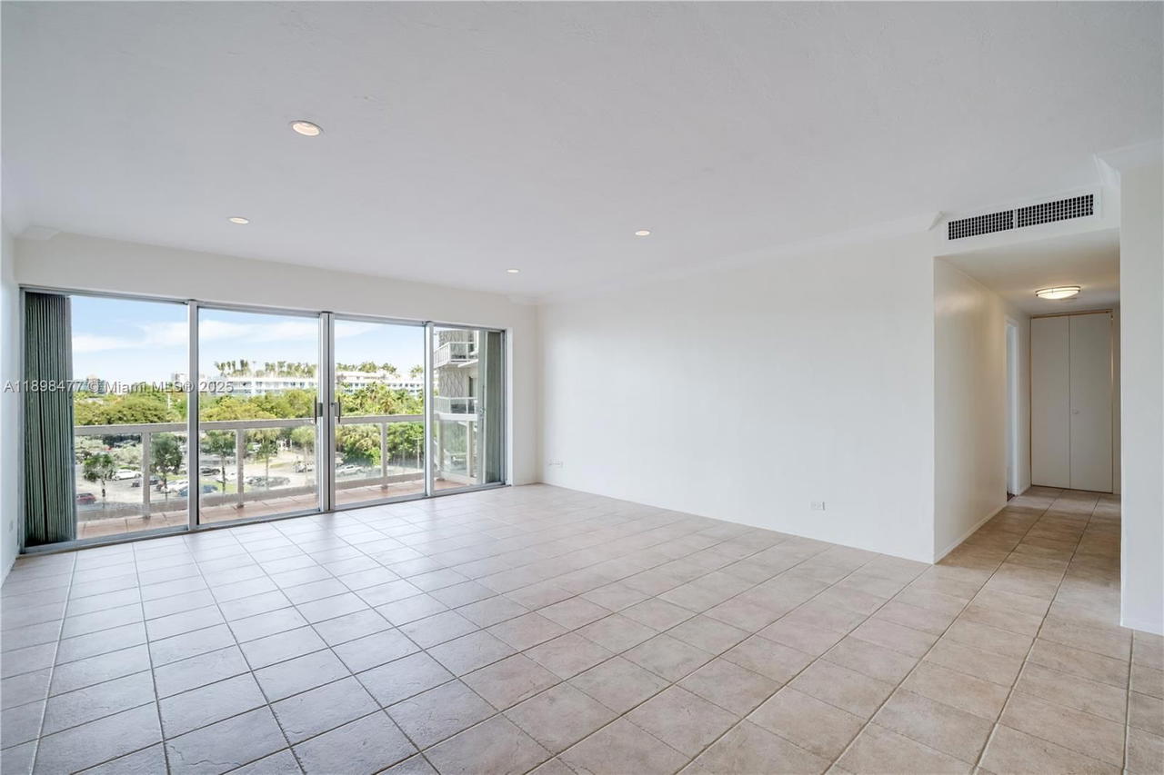 Real estate property located at 2451 Brickell Ave #6N, Miami-dade, Brickell Townhouse Condo, Miami, FL