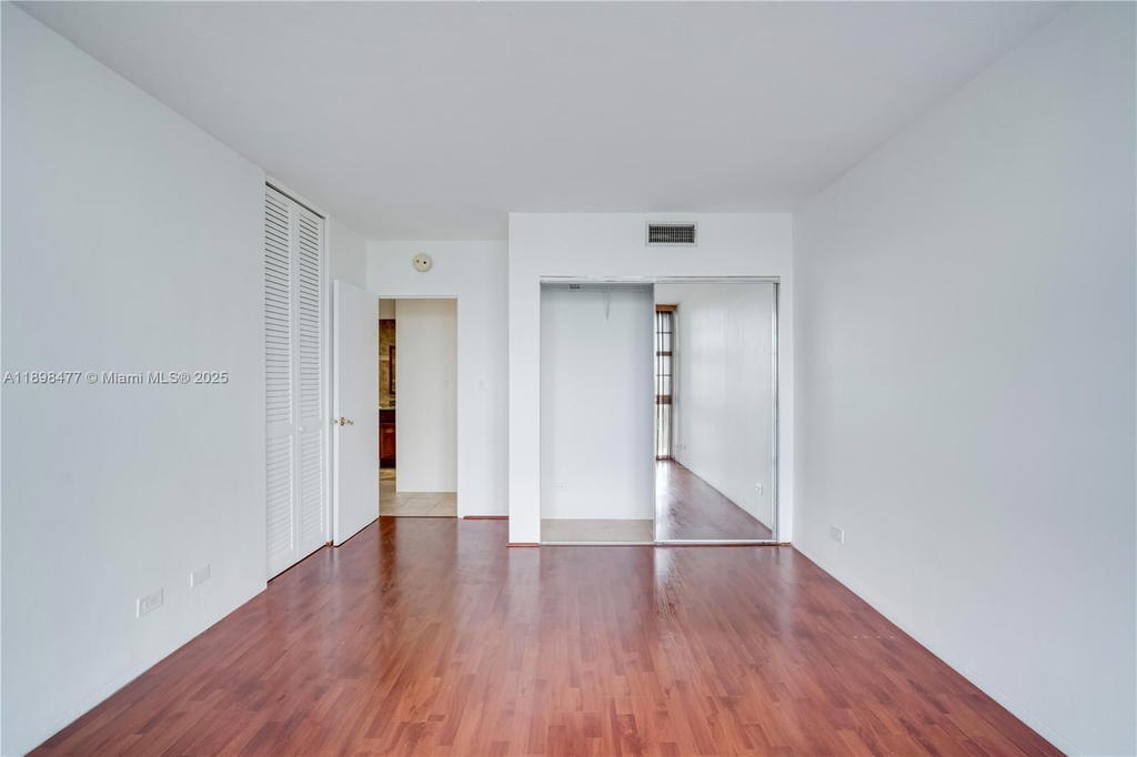 Real estate property located at 2451 Brickell Ave #6N, Miami-dade, Brickell Townhouse Condo, Miami, FL