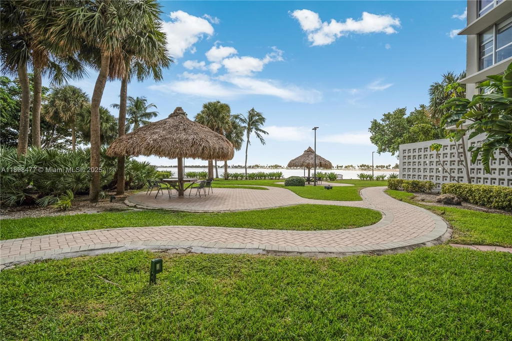 Real estate property located at 2451 Brickell Ave #6N, Miami-dade, Brickell Townhouse Condo, Miami, FL