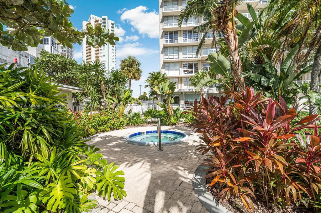 Real estate property located at 2451 Brickell Ave #6N, Miami-dade, Brickell Townhouse Condo, Miami, FL