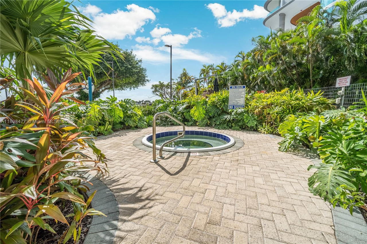 Real estate property located at 2451 Brickell Ave #6N, Miami-dade, Brickell Townhouse Condo, Miami, FL