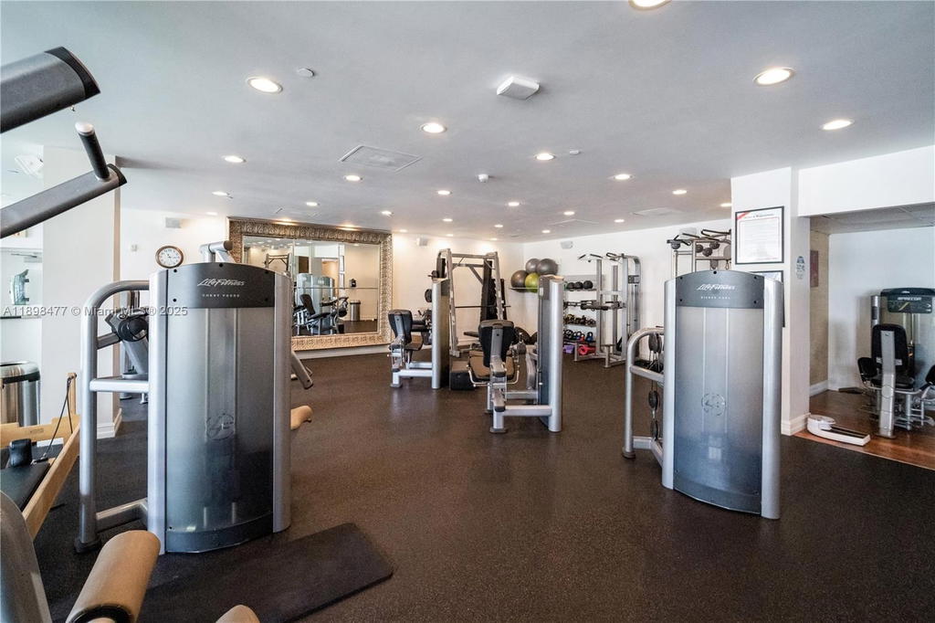 Real estate property located at 2451 Brickell Ave #6N, Miami-dade, Brickell Townhouse Condo, Miami, FL