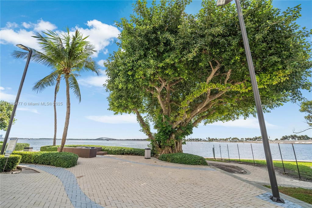Real estate property located at 2451 Brickell Ave #6N, Miami-dade, Brickell Townhouse Condo, Miami, FL