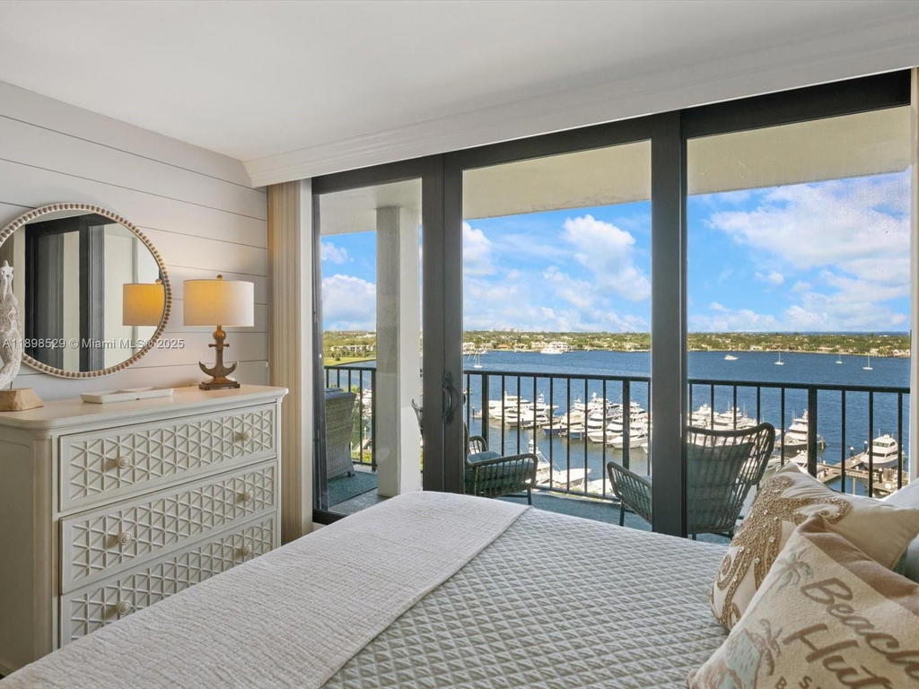 Real estate property located at 136 Lakeshore Dr PH-13, Palm Beach, Old Port Cove Condo Two, North Palm Beach, FL