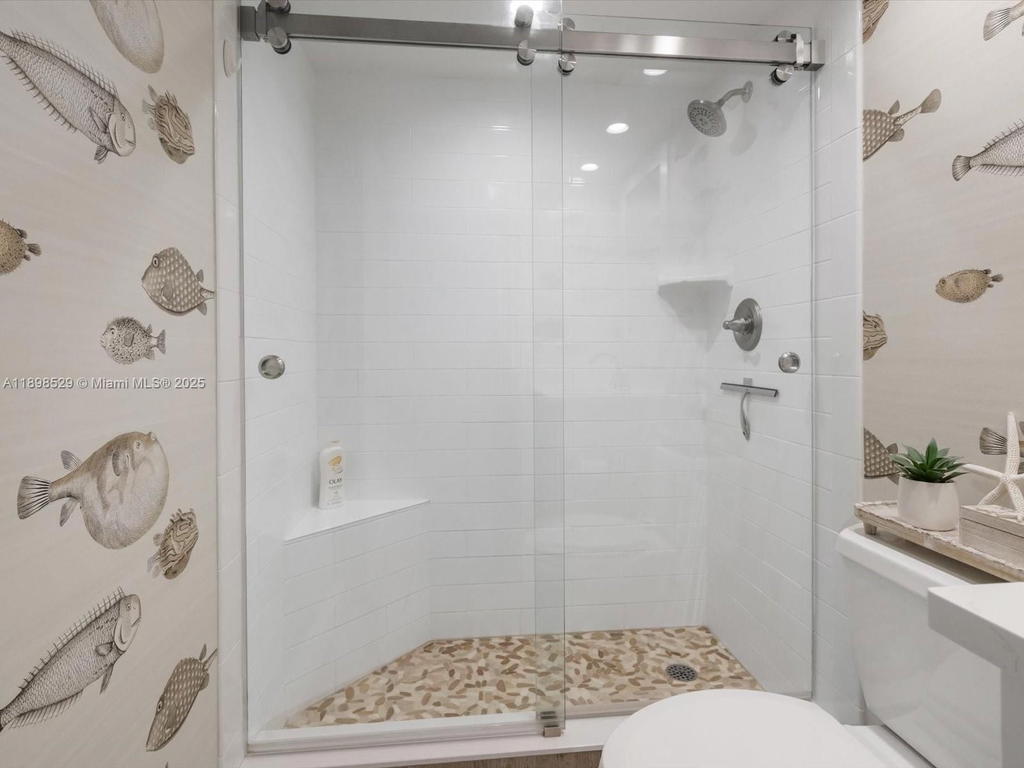 Real estate property located at 136 Lakeshore Dr PH-13, Palm Beach, Old Port Cove Condo Two, North Palm Beach, FL