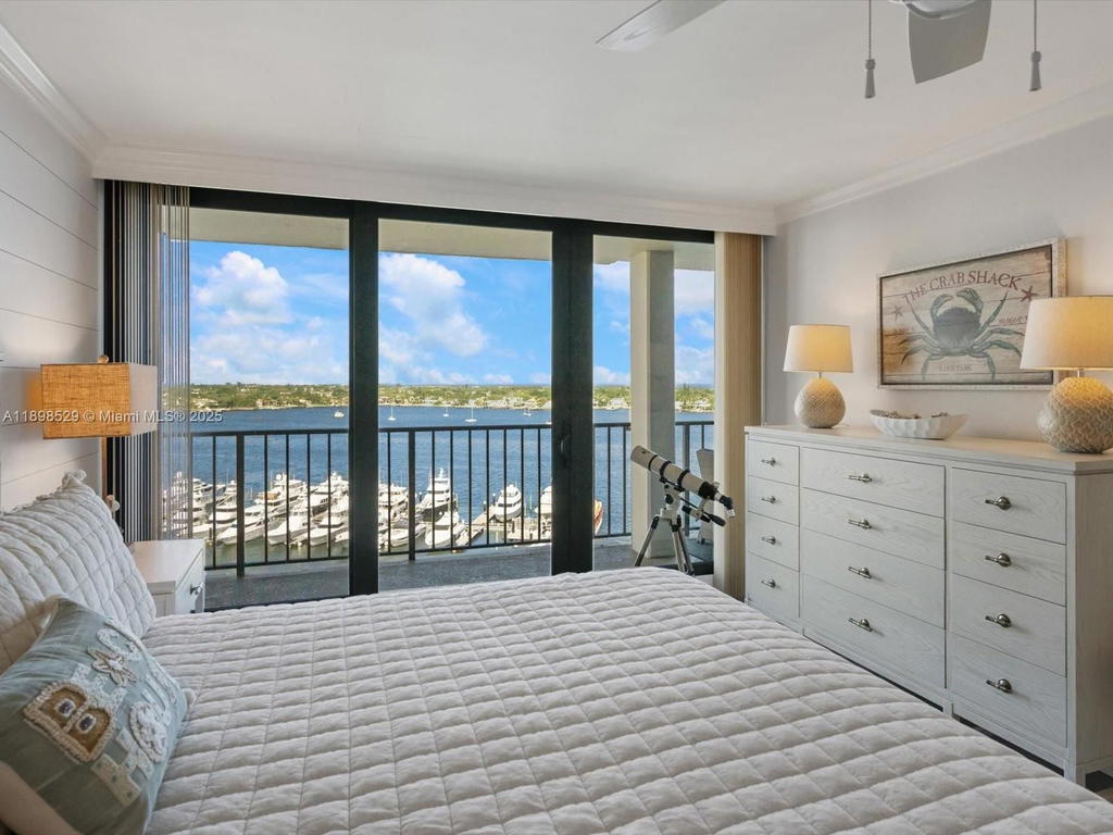 Real estate property located at 136 Lakeshore Dr PH-13, Palm Beach, Old Port Cove Condo Two, North Palm Beach, FL