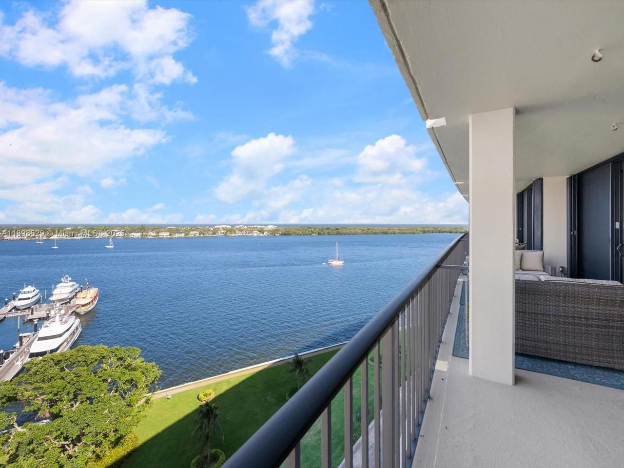 Real estate property located at 136 Lakeshore Dr PH-13, Palm Beach, Old Port Cove Condo Two, North Palm Beach, FL