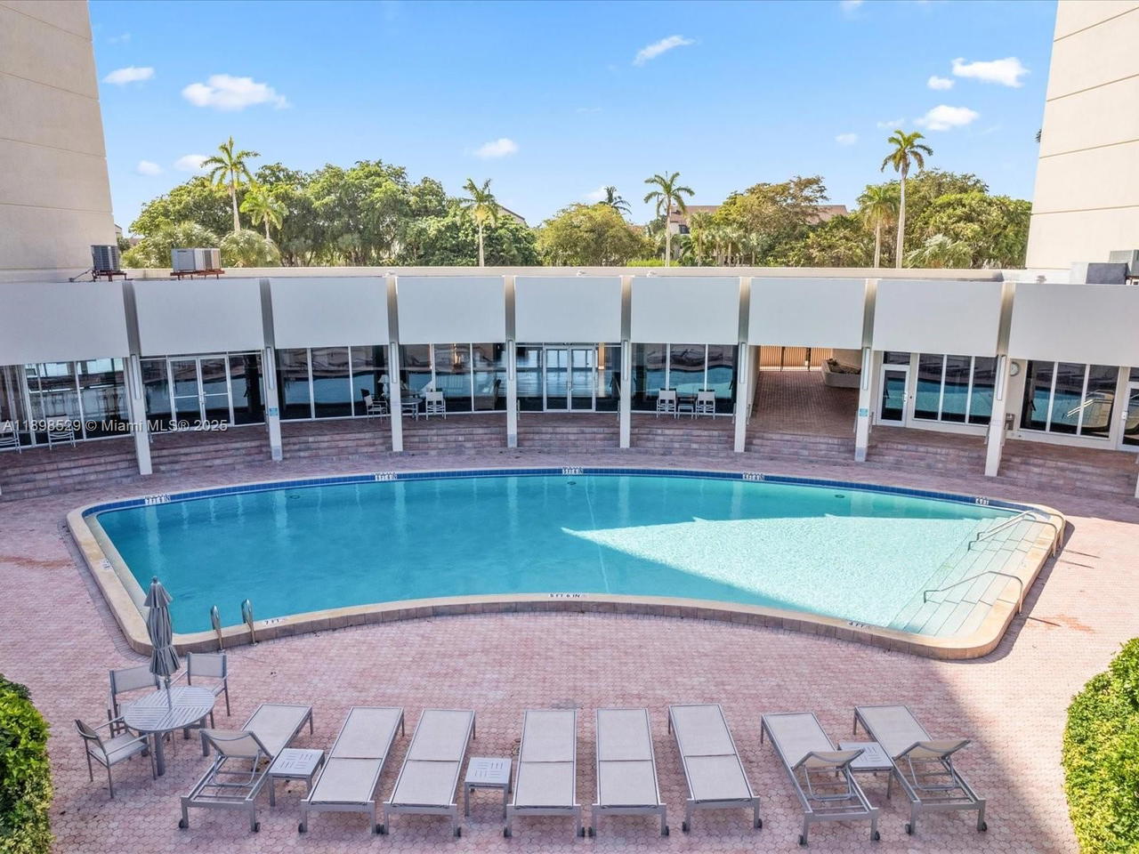 Real estate property located at 136 Lakeshore Dr PH-13, Palm Beach, Old Port Cove Condo Two, North Palm Beach, FL