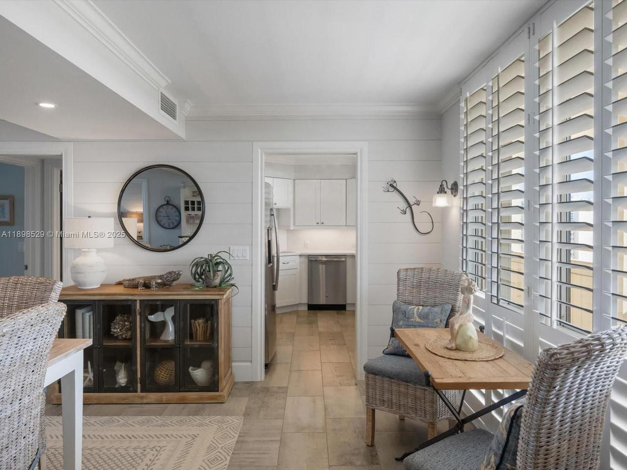 Real estate property located at 136 Lakeshore Dr PH-13, Palm Beach, Old Port Cove Condo Two, North Palm Beach, FL