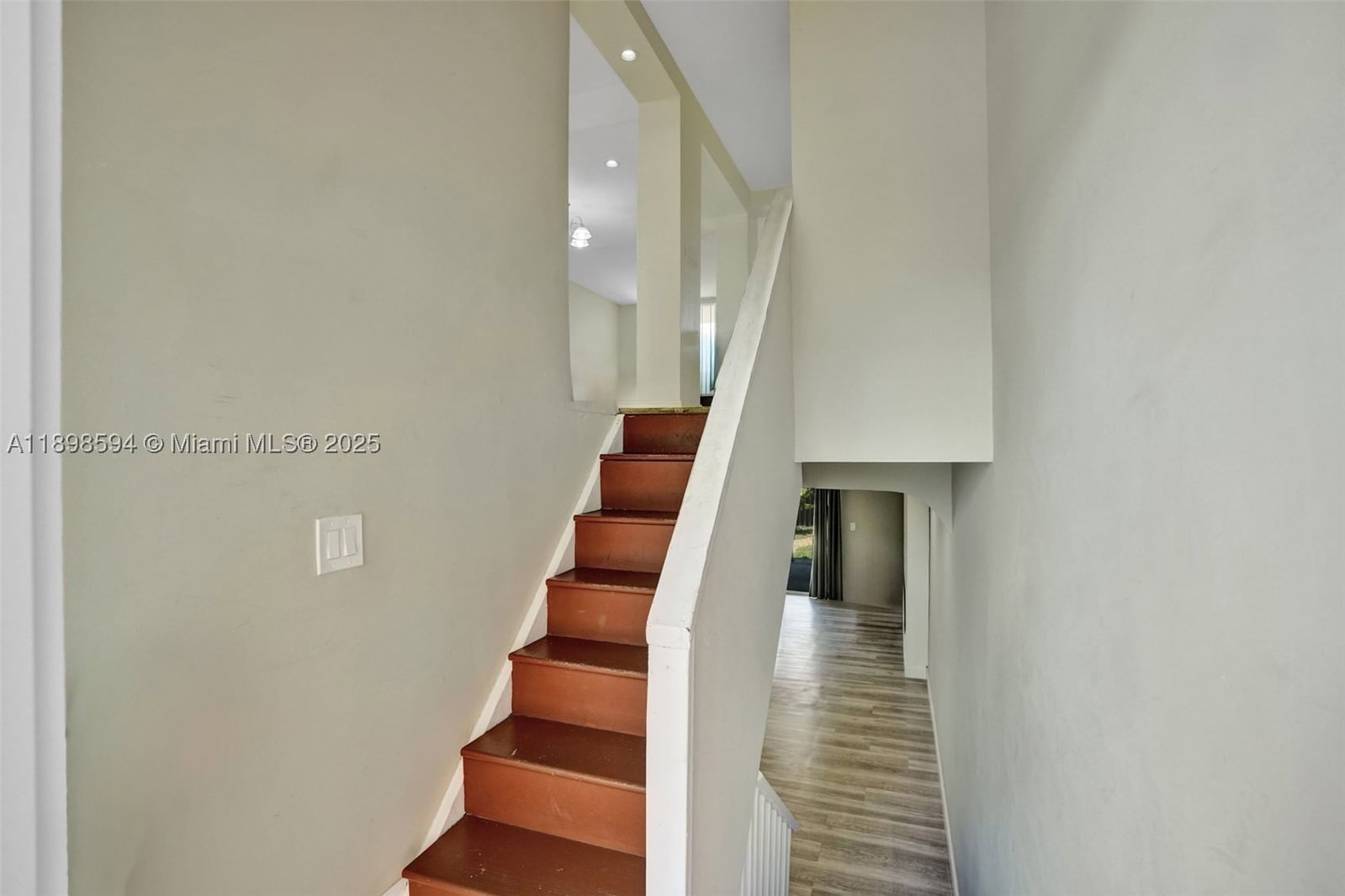 Real estate property located at 4350 11th Ct #62, Miami-dade, Mango Hill Condo No 2, Hialeah, FL