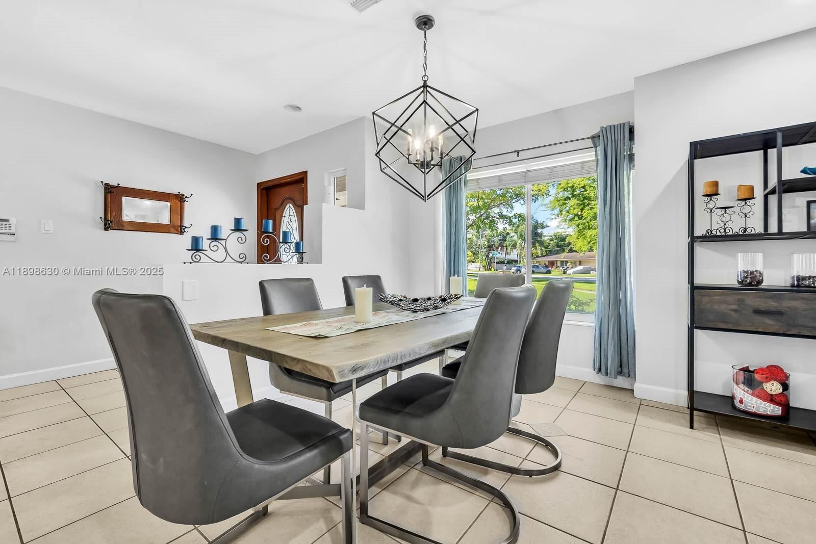 Real estate property located at 3439 Cleveland St, Broward, Hollywood Hills, Hollywood, FL