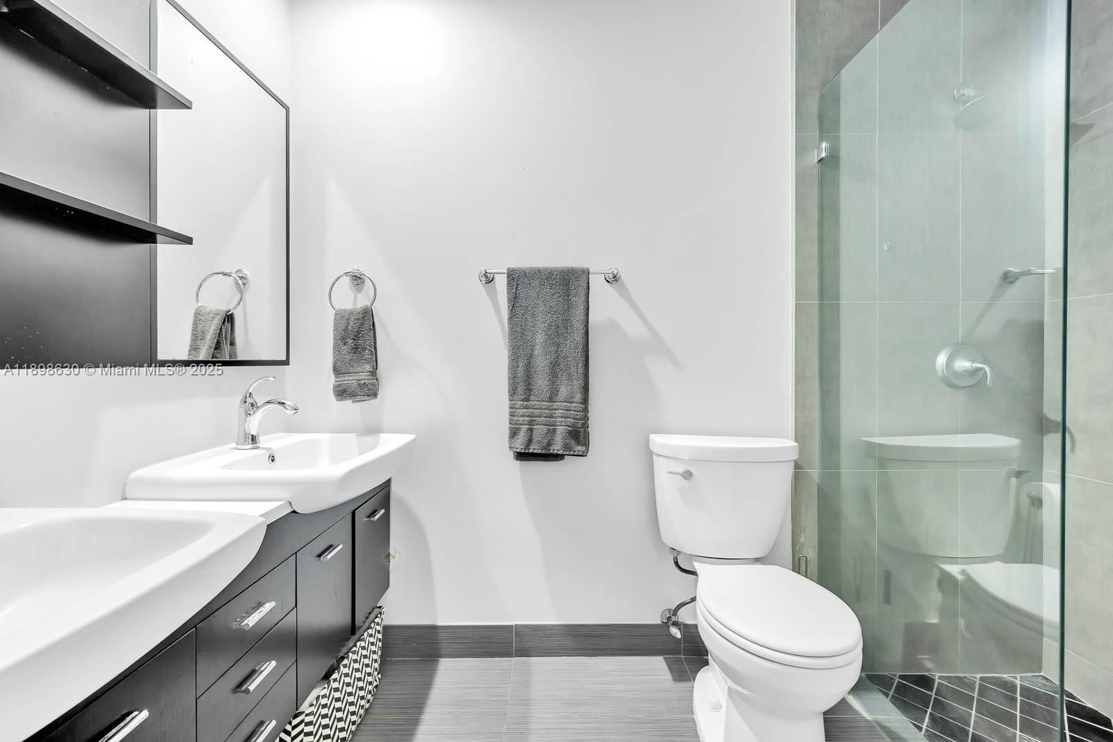 Real estate property located at 3439 Cleveland St, Broward, Hollywood Hills, Hollywood, FL
