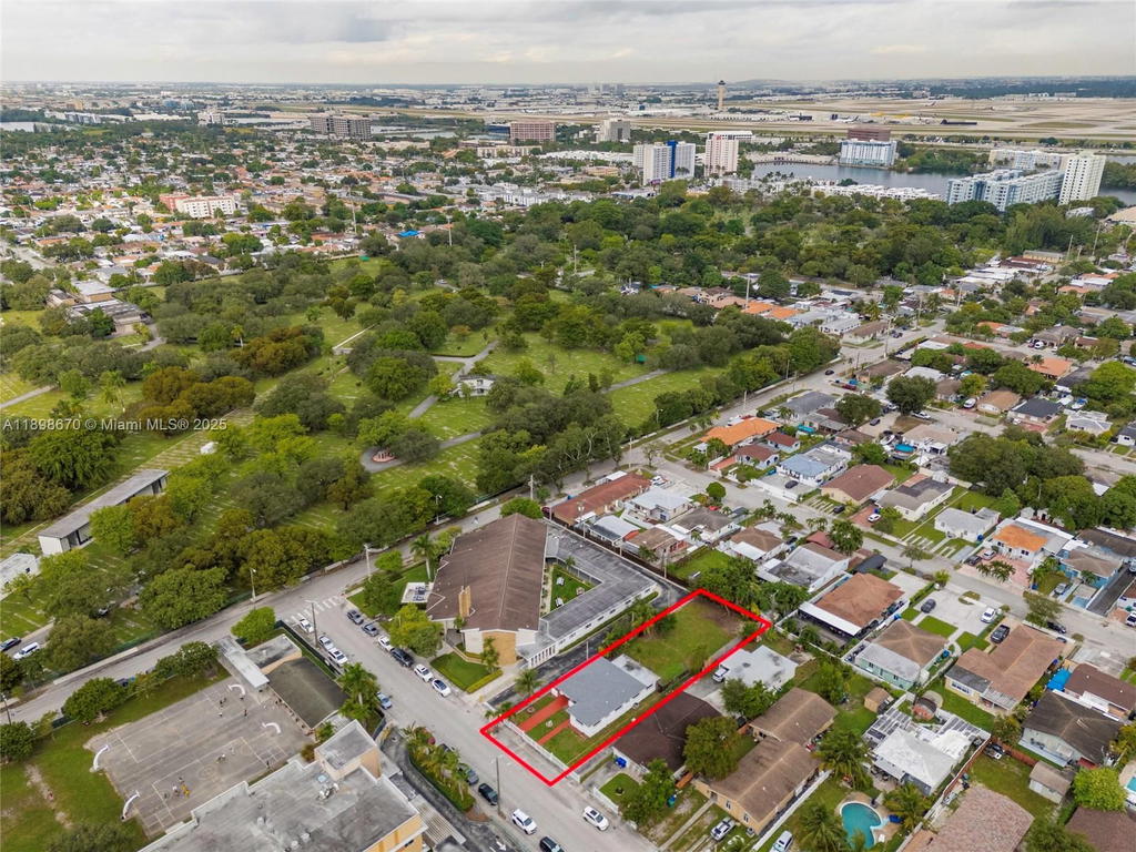 Real estate property located at 5271 1st St, Miami-dade, Map Of Fifteen Lots A, Miami, FL