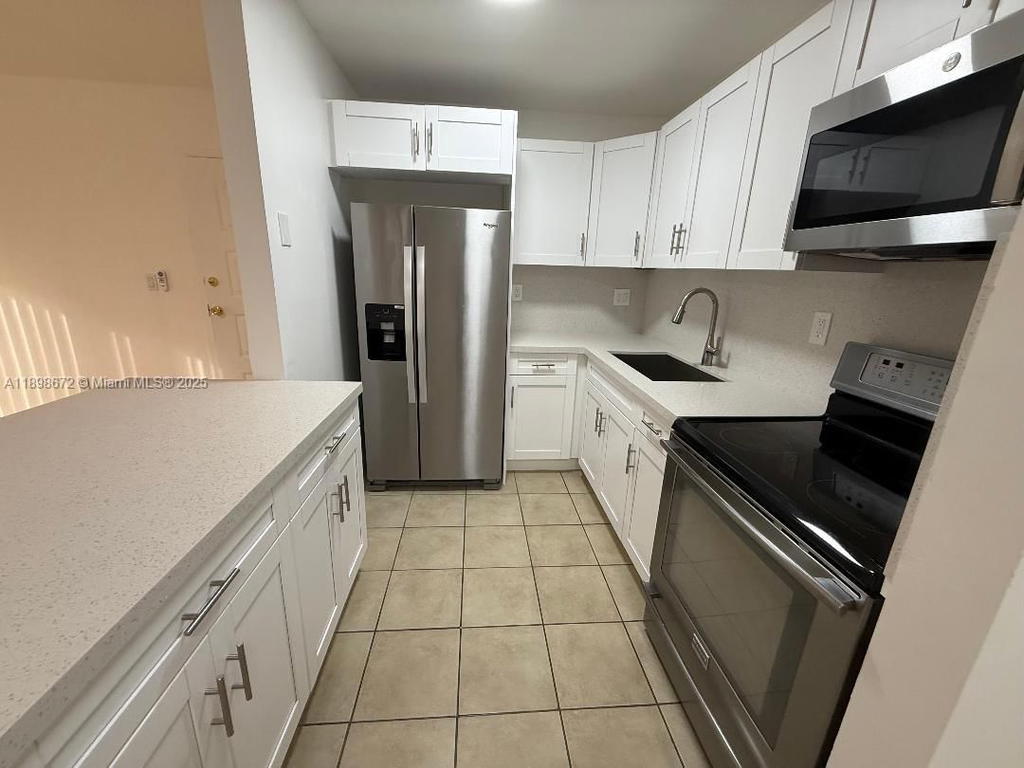 Real estate property located at 7090 179th St #102, Miami-dade, Villa Bellini Condo, Hialeah, FL