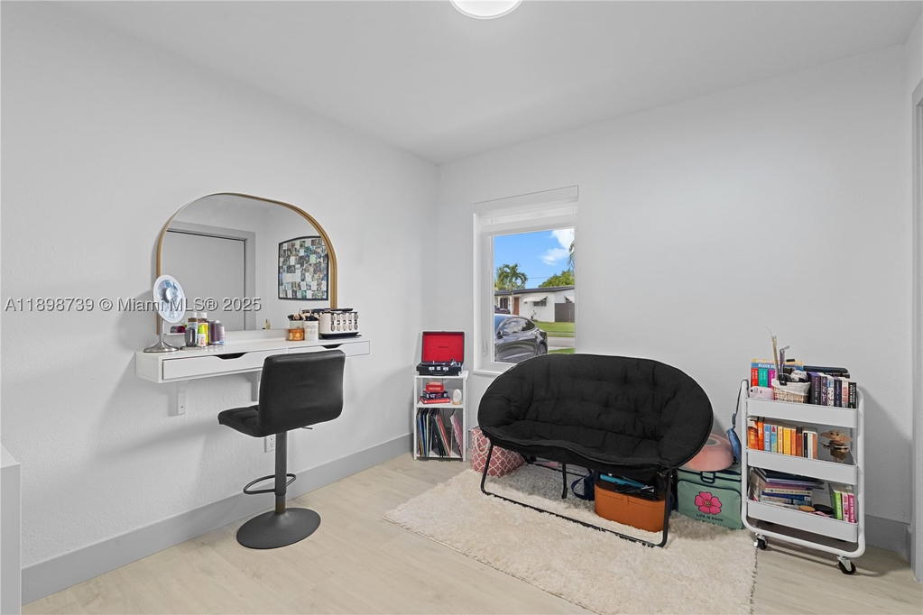 Real estate property located at 11350 57th St, Miami-dade, Westwood Lake 9th Addn, Miami, FL