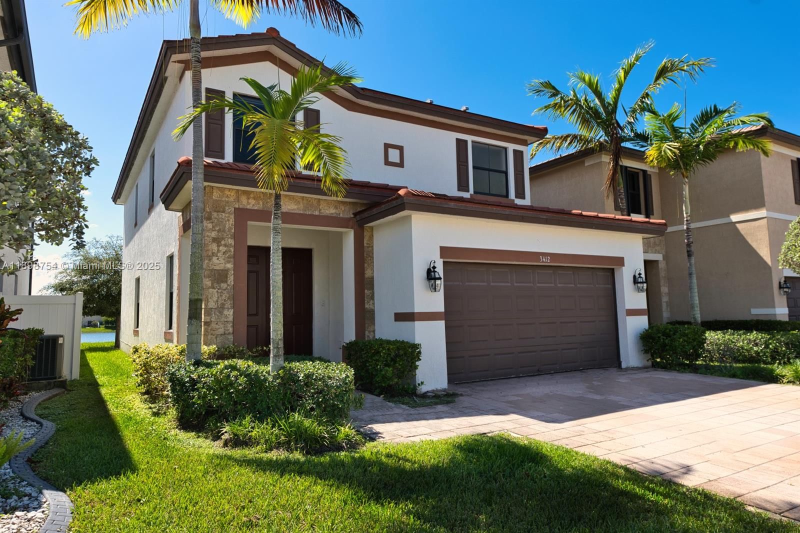 Real estate property located at 3412 103rd Ter, Miami-dade, Aquabella Section One, Hialeah, FL