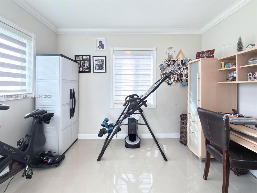 Real estate property located at 6340 14th Ave, Miami-dade, Westhaven Heights 1st Add, Hialeah, FL