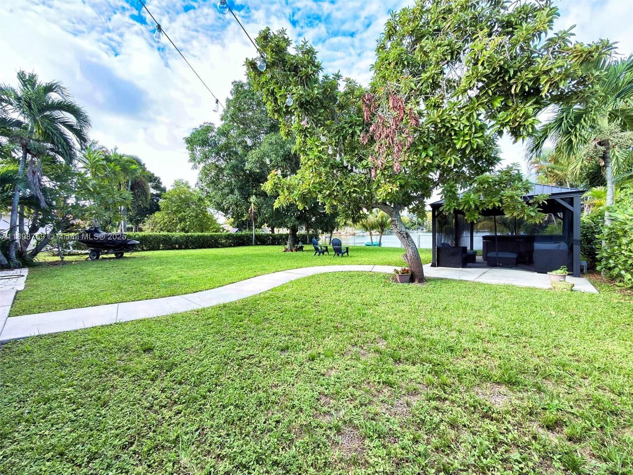 Real estate property located at 6340 14th Ave, Miami-dade, Westhaven Heights 1st Add, Hialeah, FL