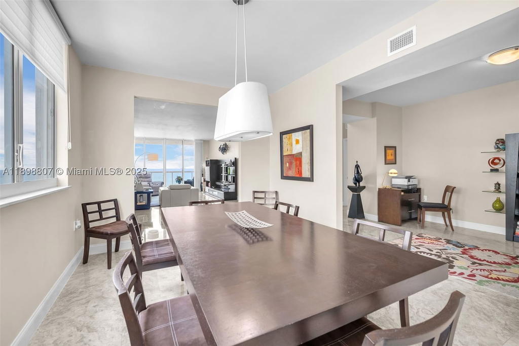 Real estate property located at 704 Ocean Blvd #804, Broward, Luna Ocean Residences Con, Pompano Beach, FL