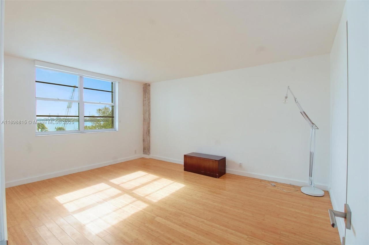 Real estate property located at 5 Island Ave #4E, Miami-dade, Island Terrace Condo, Miami Beach, FL