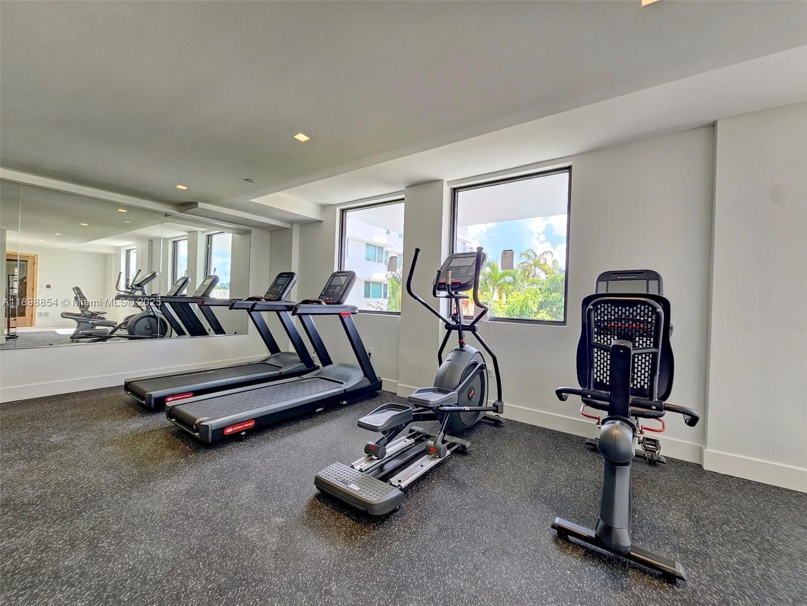 Real estate property located at 2829 Indian Creek Dr #605, Miami-dade, Clearview Towers Condo, Miami Beach, FL