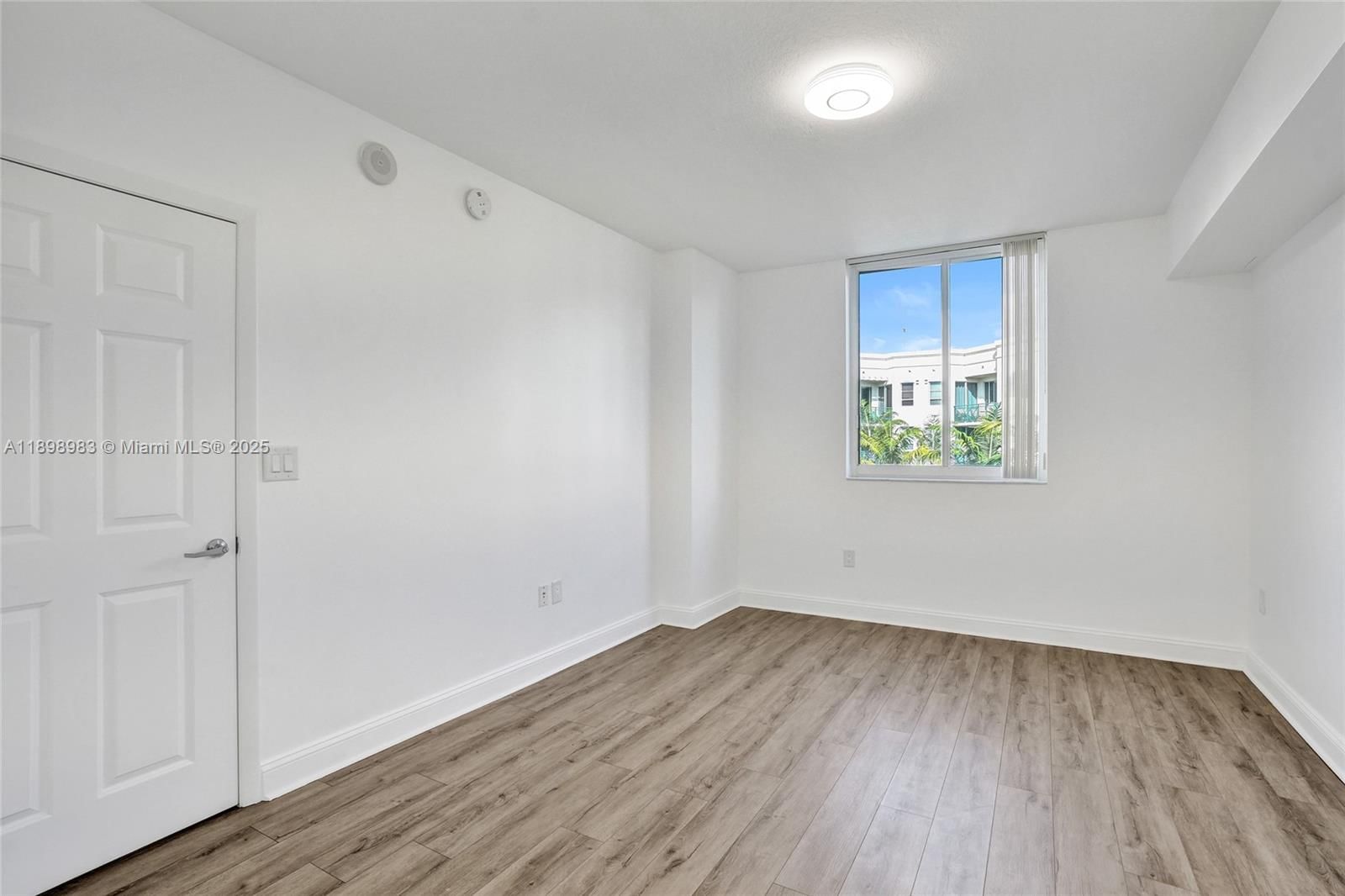Real estate property located at 510 84th Ave #518, Broward, Veranda Condo, Plantation, FL