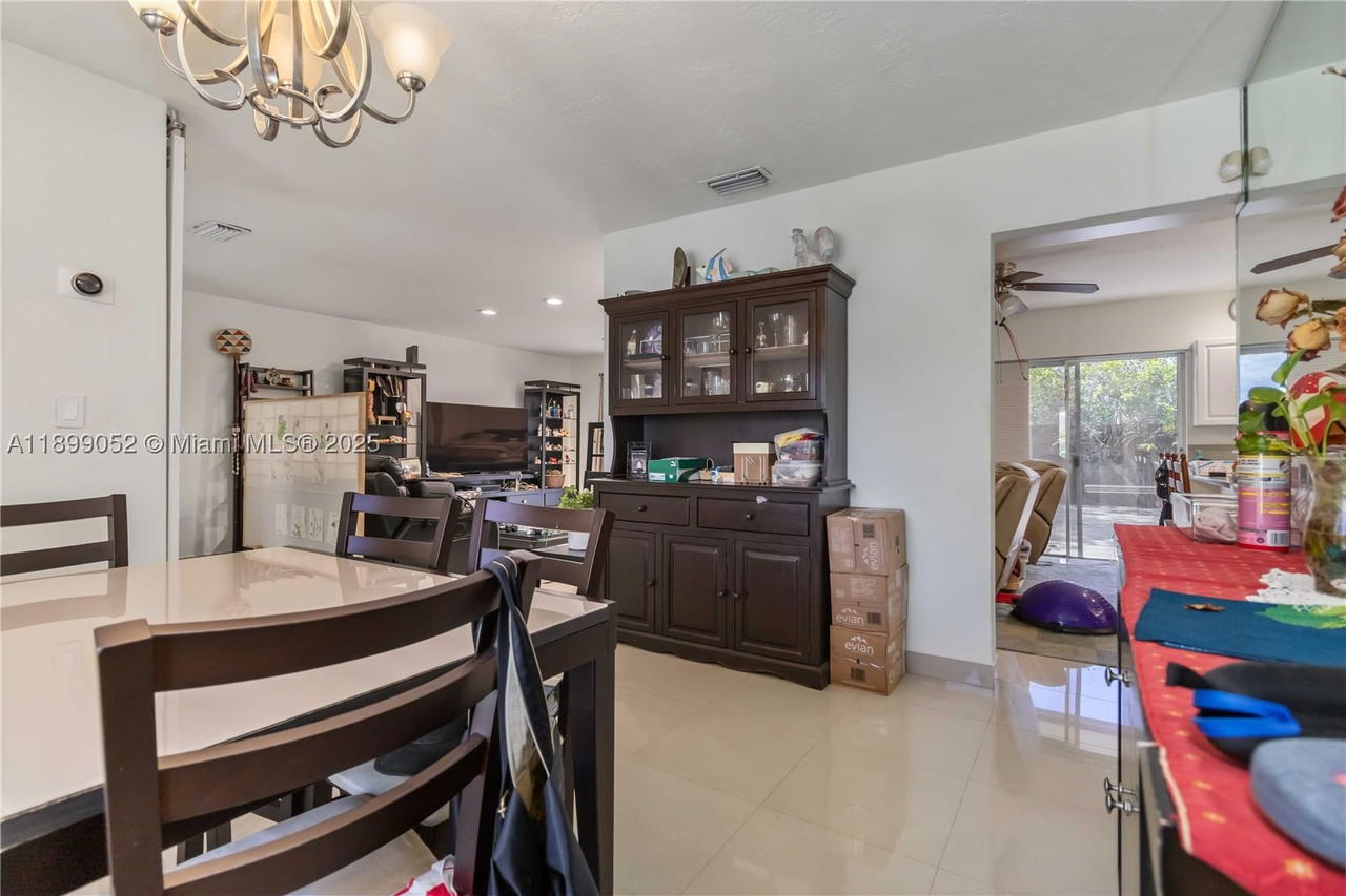 Real estate property located at 12410 106th Ter, Miami-dade, Devon Aire Estates Sec 2, Miami, FL