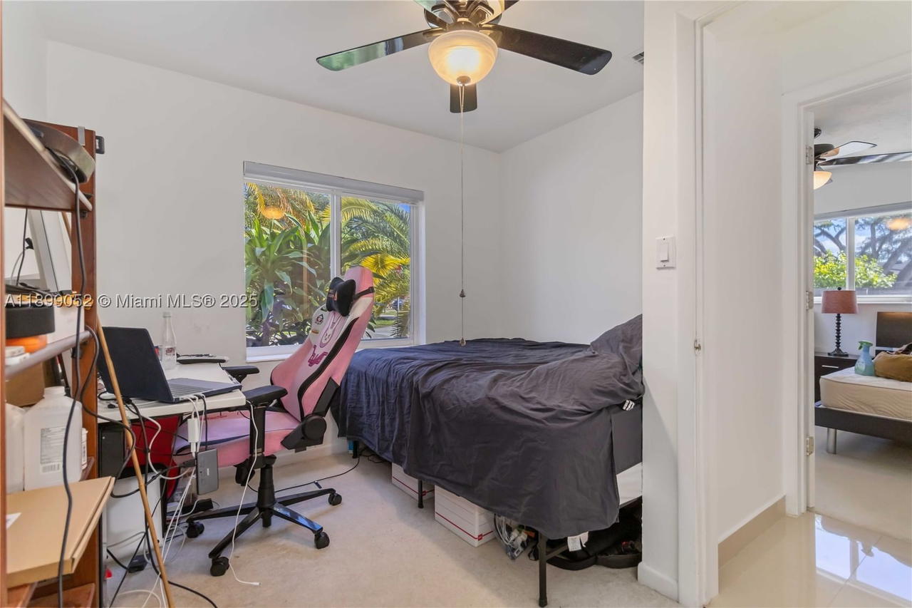 Real estate property located at 12410 106th Ter, Miami-dade, Devon Aire Estates Sec 2, Miami, FL