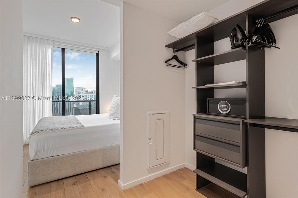 Real estate property located at 398 5th St #3017, Miami-dade, The Elser Residences, Miami, FL