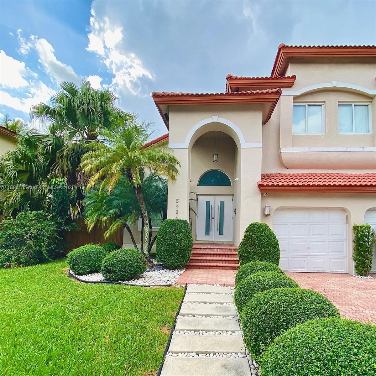 Real estate property located at 5926 110th Ct, Miami-dade, Doral Isles-antilles, Doral, FL