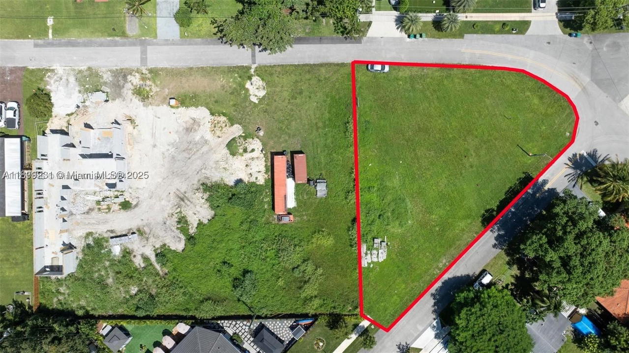 Real estate property located at 9800 213th St, Miami-dade, Lincoln City Sec G, Cutler Bay, FL