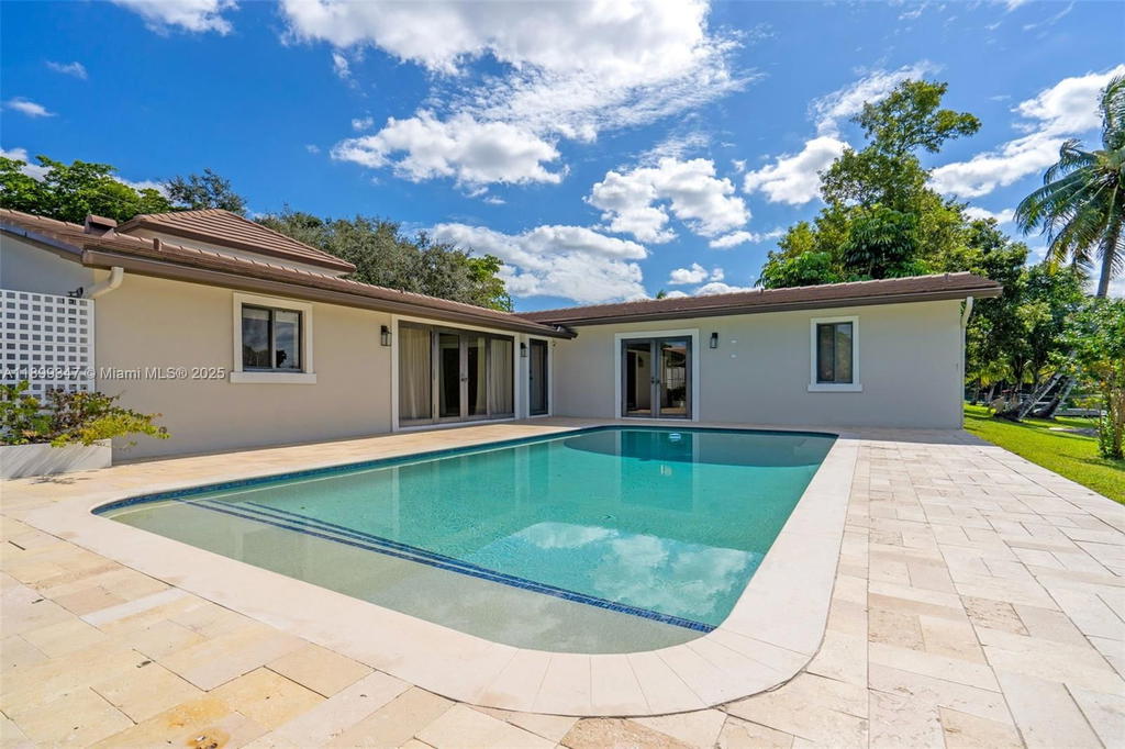 Real estate property located at 14940 Egan Ln, Miami-dade, Miami Lakes Sec 3, Miami Lakes, FL