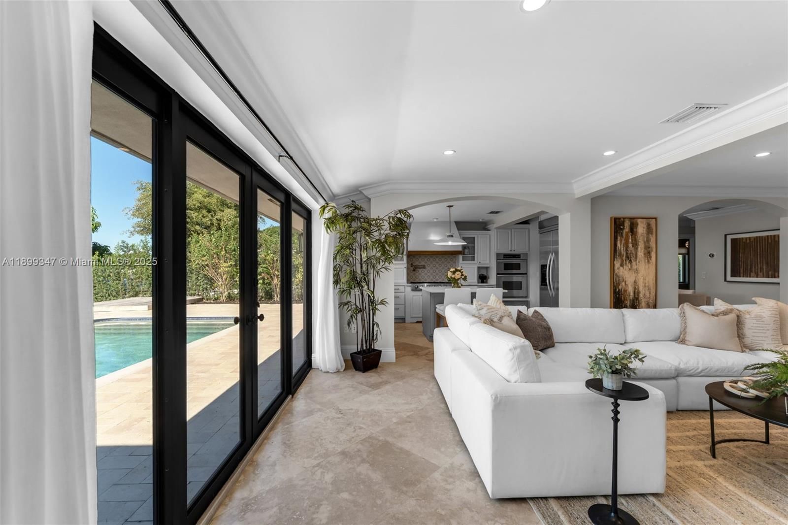 Real estate property located at 14940 Egan Ln, Miami-dade, Miami Lakes Sec 3, Miami Lakes, FL