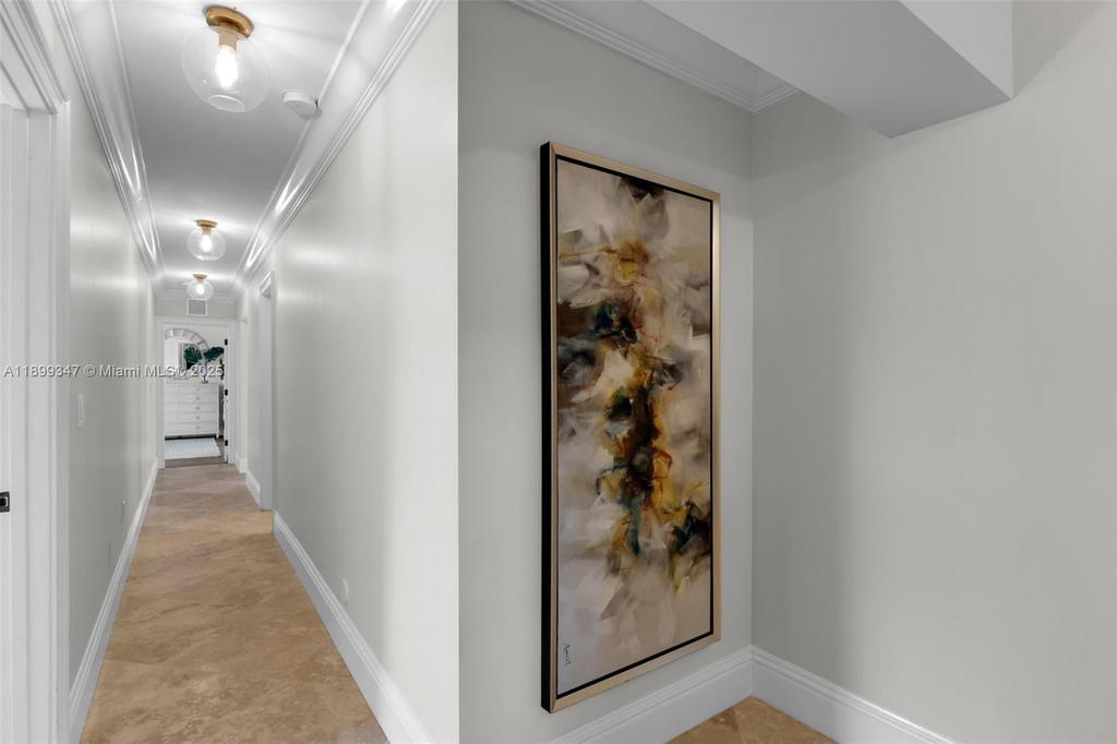 Real estate property located at 14940 Egan Ln, Miami-dade, Miami Lakes Sec 3, Miami Lakes, FL