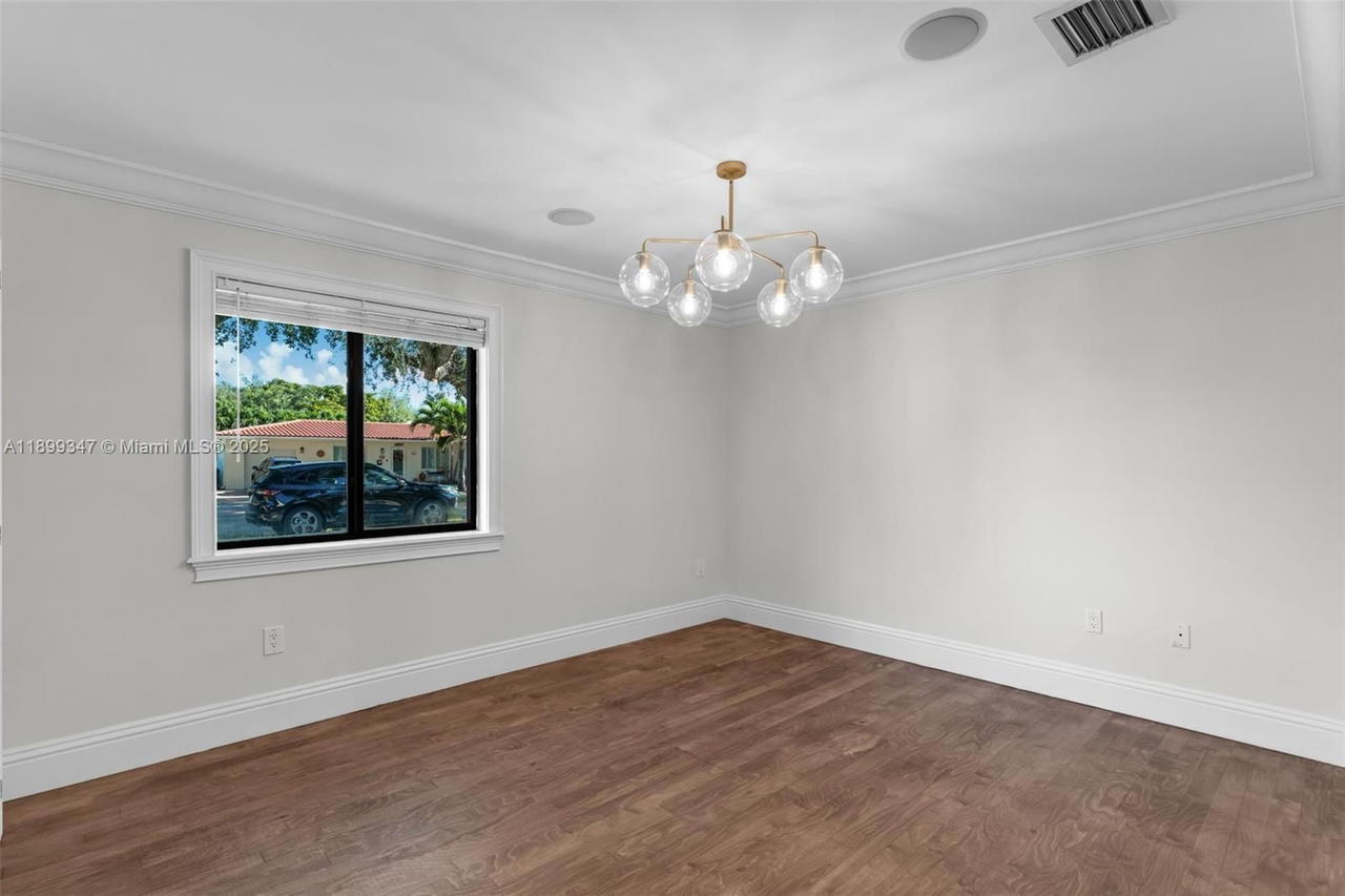 Real estate property located at 14940 Egan Ln, Miami-dade, Miami Lakes Sec 3, Miami Lakes, FL