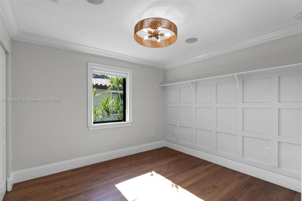 Real estate property located at 14940 Egan Ln, Miami-dade, Miami Lakes Sec 3, Miami Lakes, FL