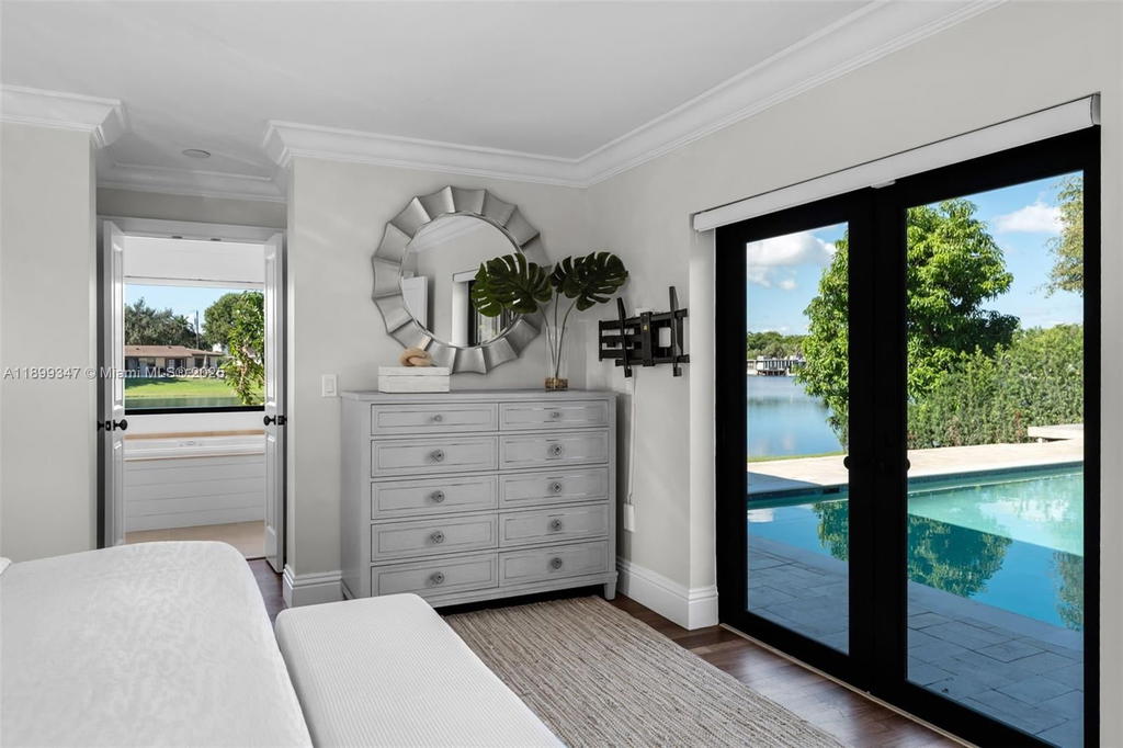 Real estate property located at 14940 Egan Ln, Miami-dade, Miami Lakes Sec 3, Miami Lakes, FL