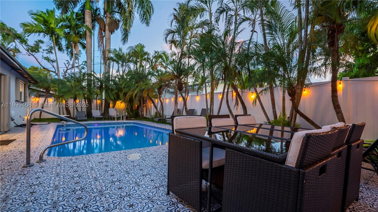 Real estate property located at 1244 Garfield St, Broward, Country Club Homes, Hollywood, FL