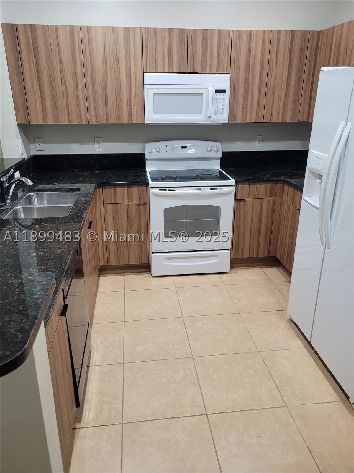 Real estate property located at 2556 83rd Ave #101, Broward, Tuscany No 6 Condo, Miramar, FL