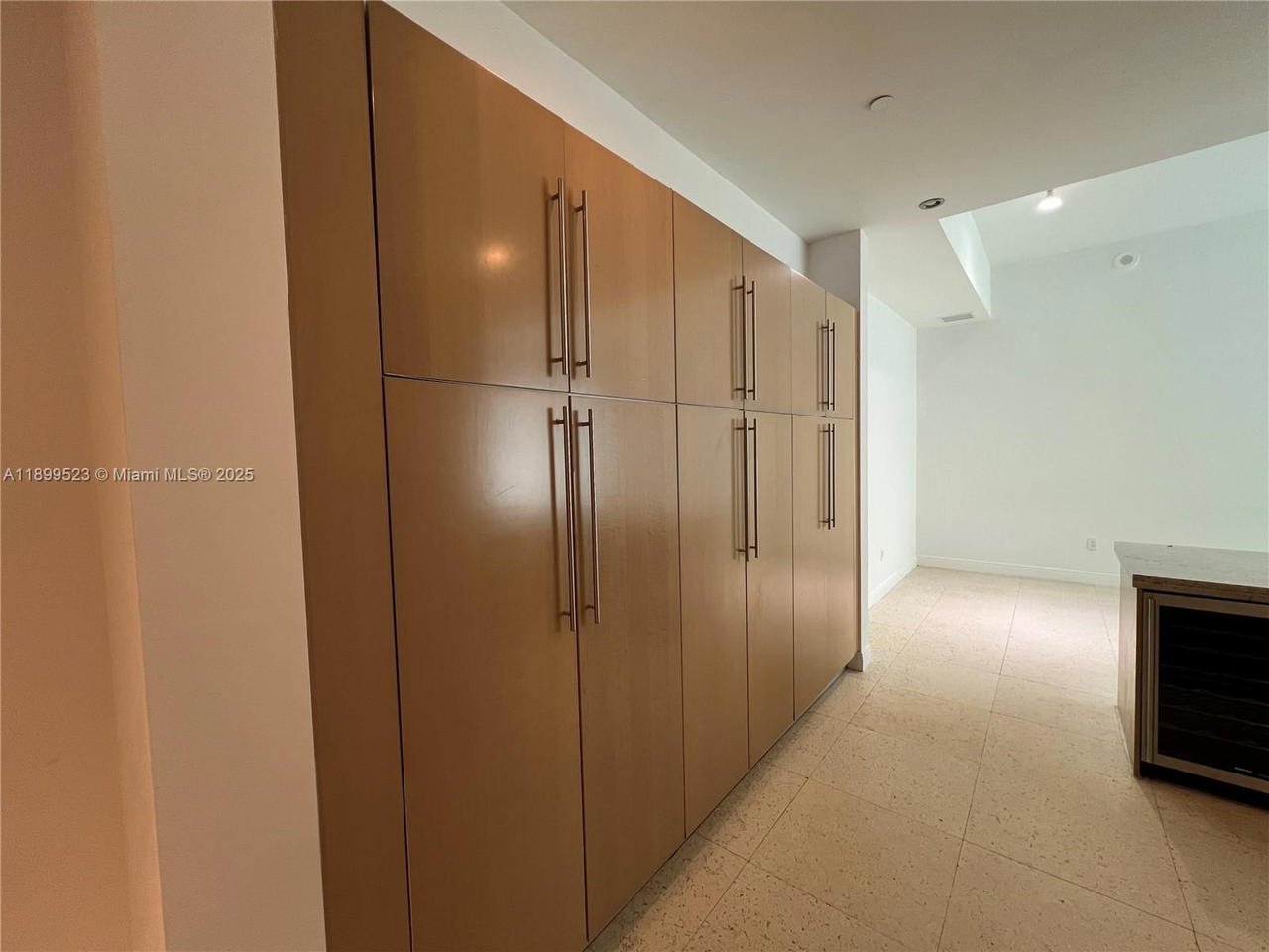 Real estate property located at 900 Brickell Key Blvd #2205, Miami-dade, Asia Condo, Miami, FL