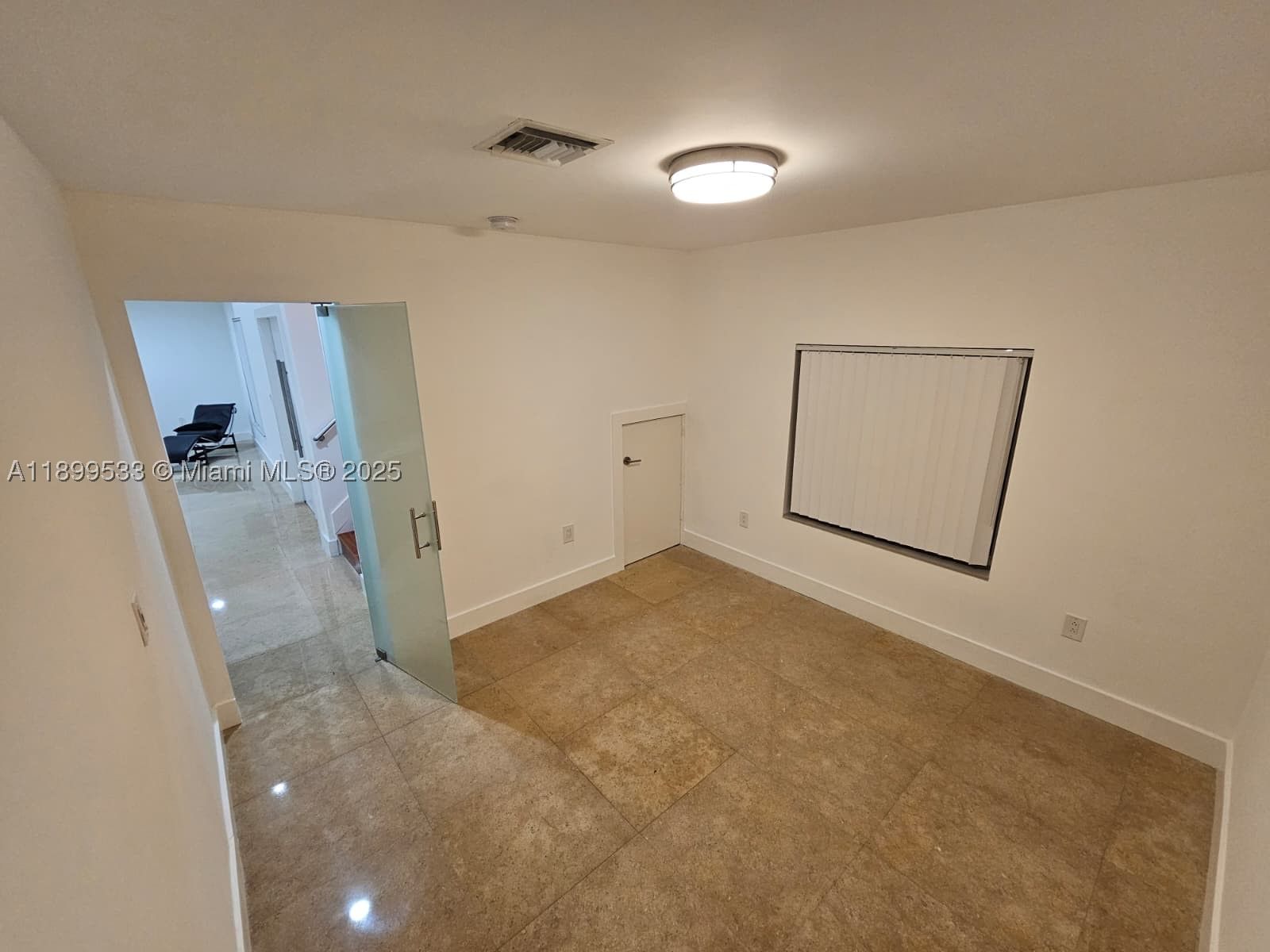 Real estate property located at 5754 98th Ave, Miami-dade, Patio Homes Of Doral Pine, Doral, FL